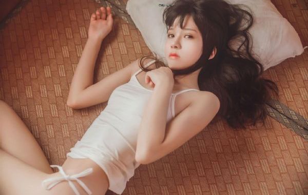欧美暴力胖老太bbbbb_高清免费在线观看