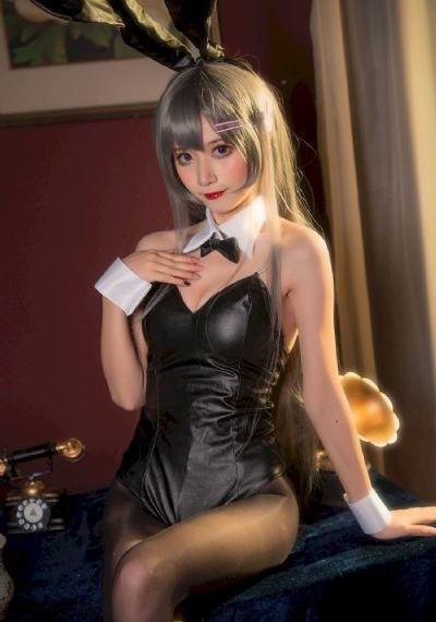 亚洲女同疯狂唾液舌吻美女口水_国产剧天堂在线