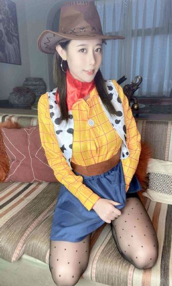 两个人看的视频www在线高清_720韩国电影在线观看