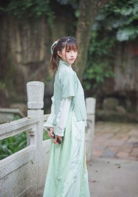 国语对白露脸精彩99av_BD英语在线播放