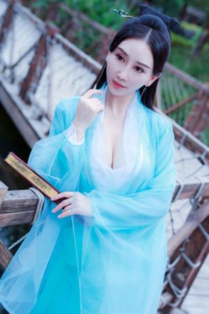 国产一码二码免费观看_720超清免费观看