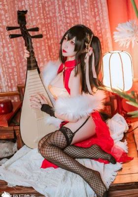 国产又黄又爽的视频一男俩女_英文版字幕