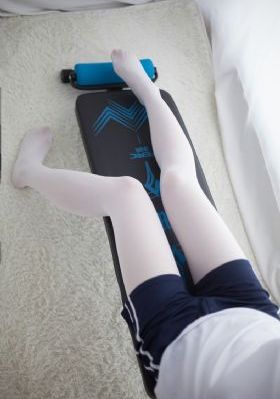 欧美全透明时装秀乳露6_完整版在线观看