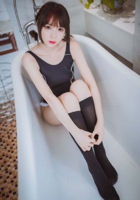 三龙一凤H啪肉Np文_BD国语在线视频观看