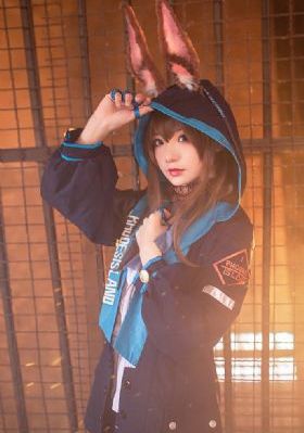 欧洲美女粗暴牲交视频免费_720动漫免费观看