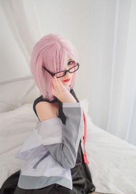 嫩草AV久久伊人妇女超级a_1080P完整视频观看